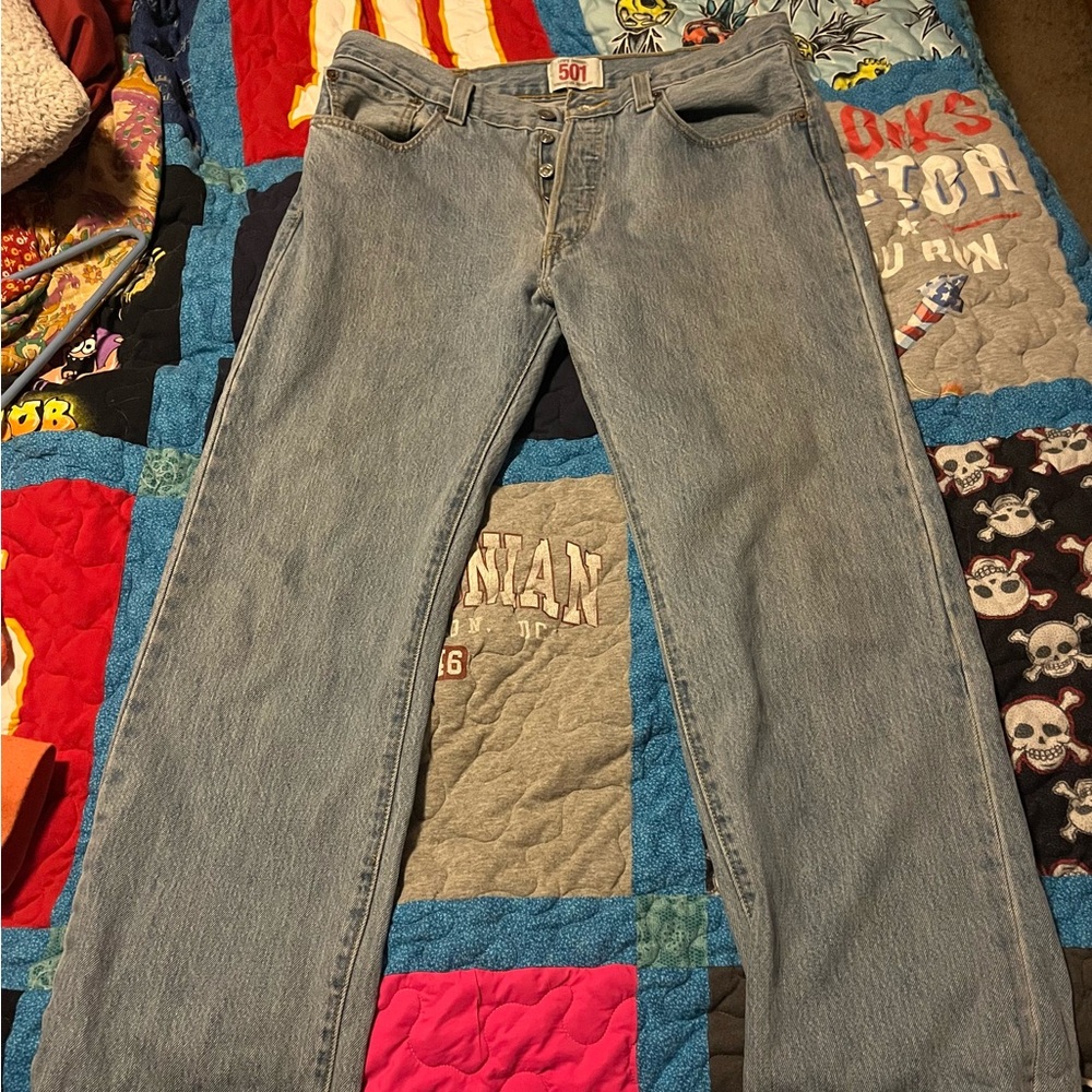 Levi’s 501 jeans
